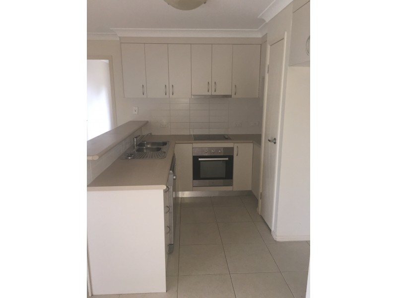 13 Carramar street, Loganlea QLD 4131