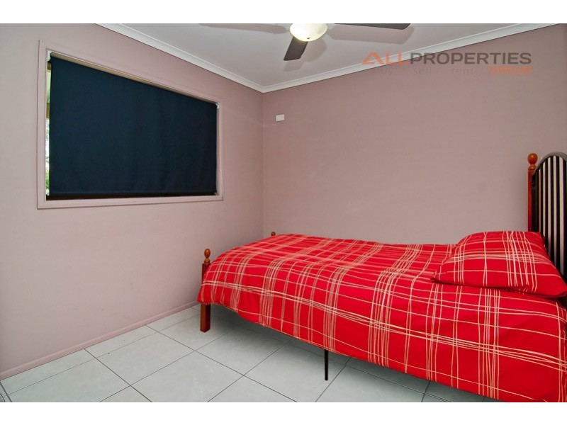 53 Ariel Ave, Kingston QLD 4114