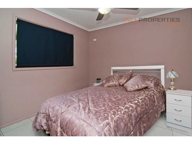 53 Ariel Ave, Kingston QLD 4114