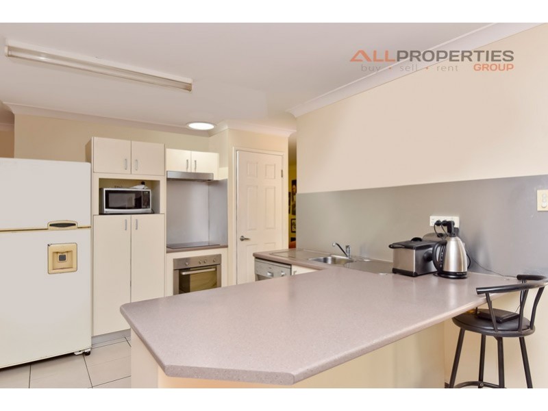 26 Houdini Terrace, Edens Landing QLD 4207