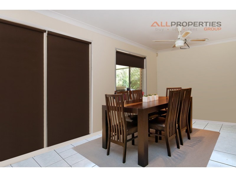 26 Houdini Terrace, Edens Landing QLD 4207