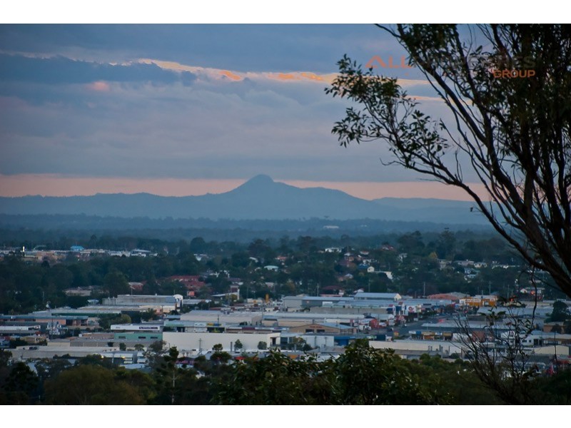 219 Springwood Road, Springwood QLD 4127