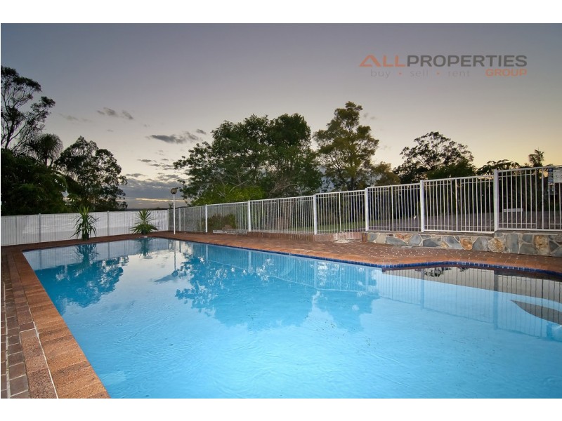 219 Springwood Road, Springwood QLD 4127