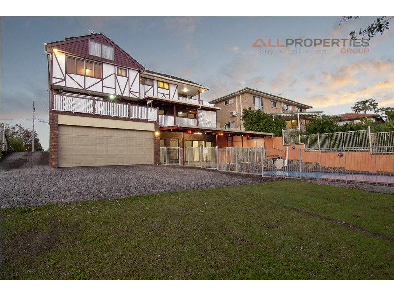 219 Springwood Road, Springwood QLD 4127