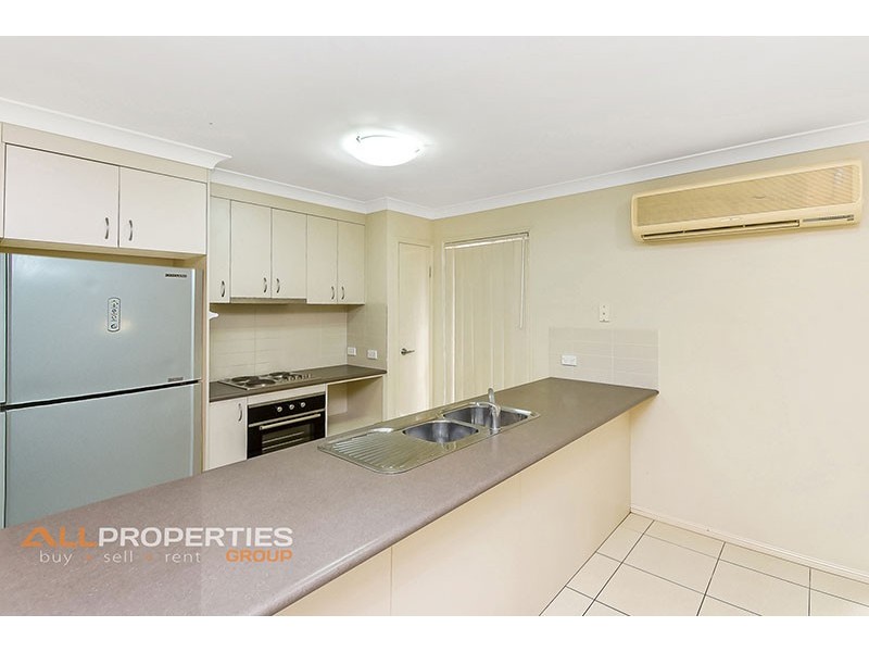 32A Pinelands Street, Loganlea QLD 4131