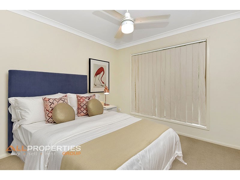 32A Pinelands Street, Loganlea QLD 4131