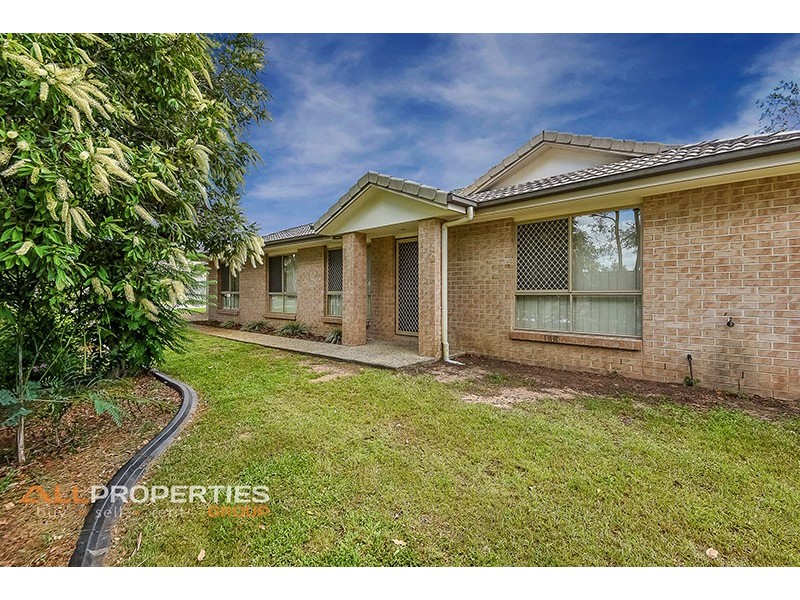 32A Pinelands Street, Loganlea QLD 4131