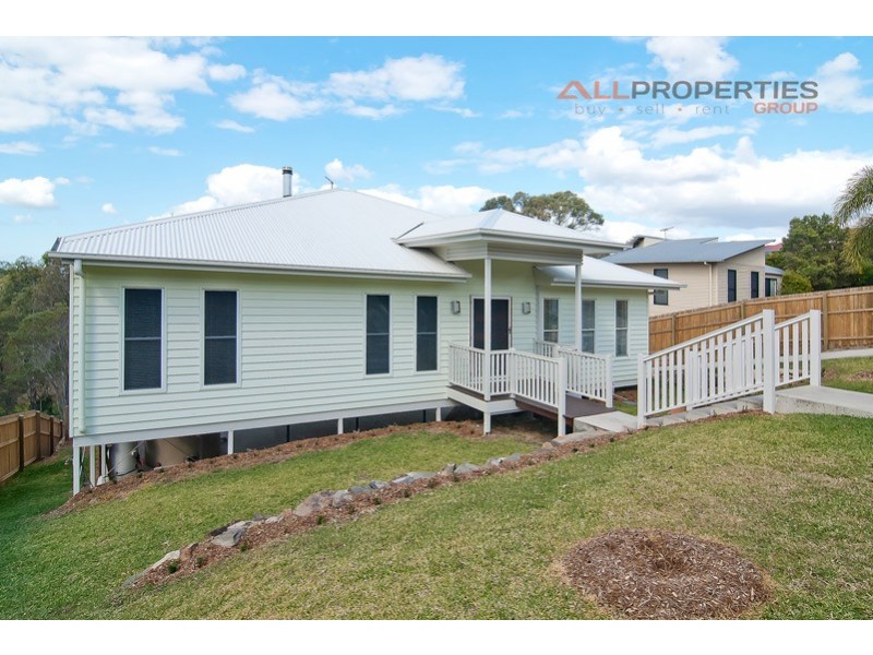 38 Overland Drive, Edens Landing QLD 4207