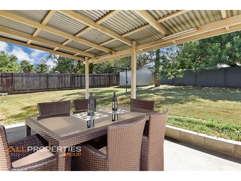 27 Cowper Avenue, Eagleby QLD 4207