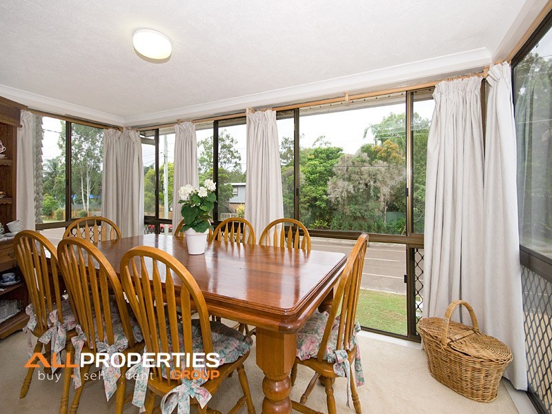 21 Cowper Avenue, Eagleby QLD 4207