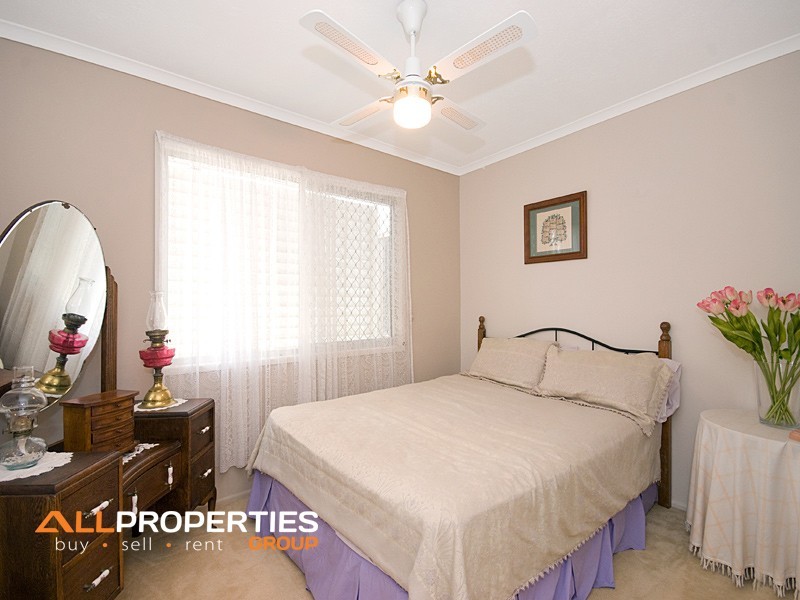 21 Cowper Avenue, Eagleby QLD 4207