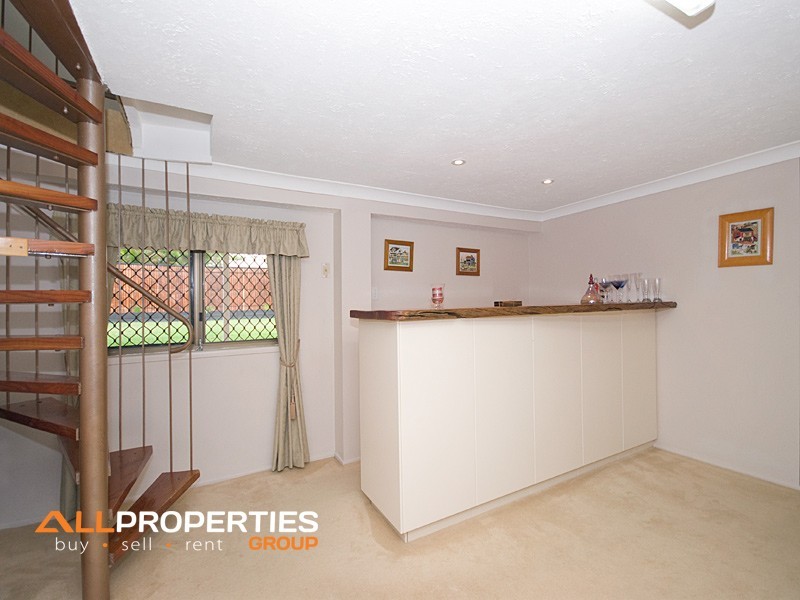 21 Cowper Avenue, Eagleby QLD 4207