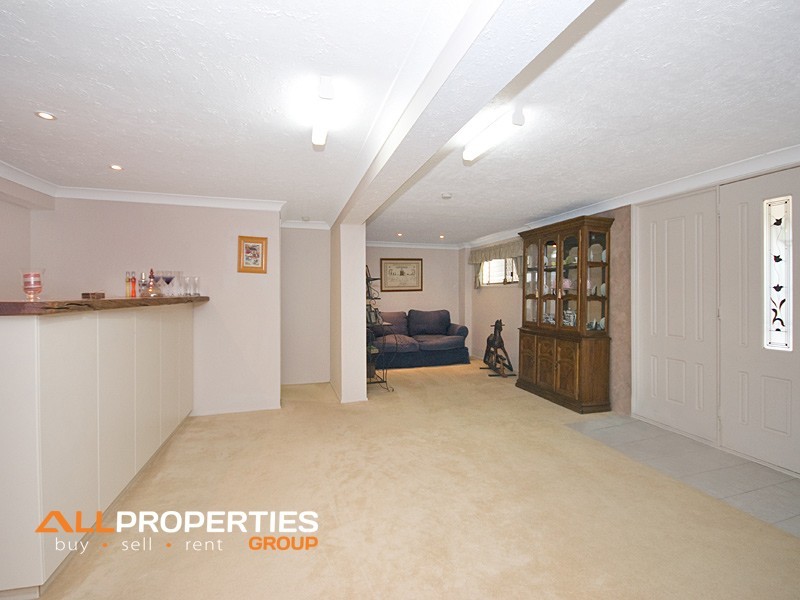 21 Cowper Avenue, Eagleby QLD 4207