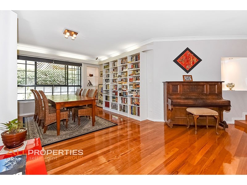 8 – 10 Heeler Court, Shailer Park QLD 4128