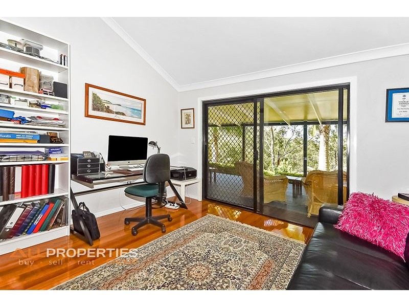 8 – 10 Heeler Court, Shailer Park QLD 4128