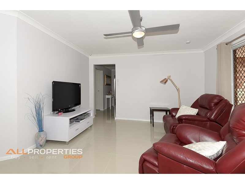 131 Herses Road, Eagleby QLD 4207