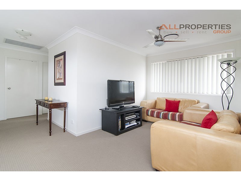 115 Cooper Crescent, Rochedale QLD 4123