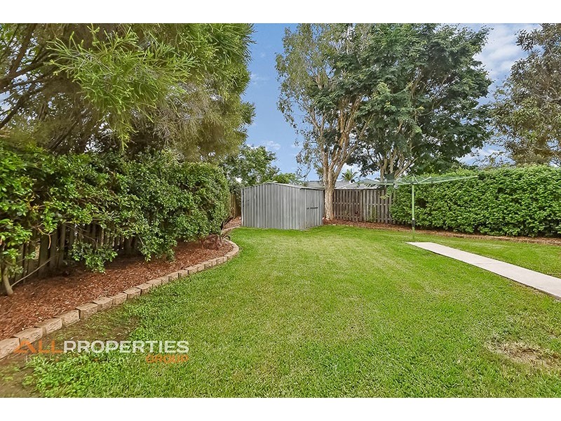 4 Ogle Place, Windaroo QLD 4207