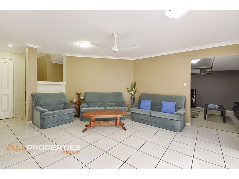 26 Mitchell Place, Parkinson QLD 4115