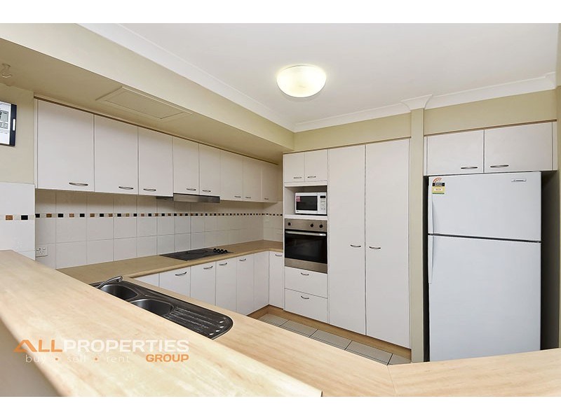 26 Mitchell Place, Parkinson QLD 4115