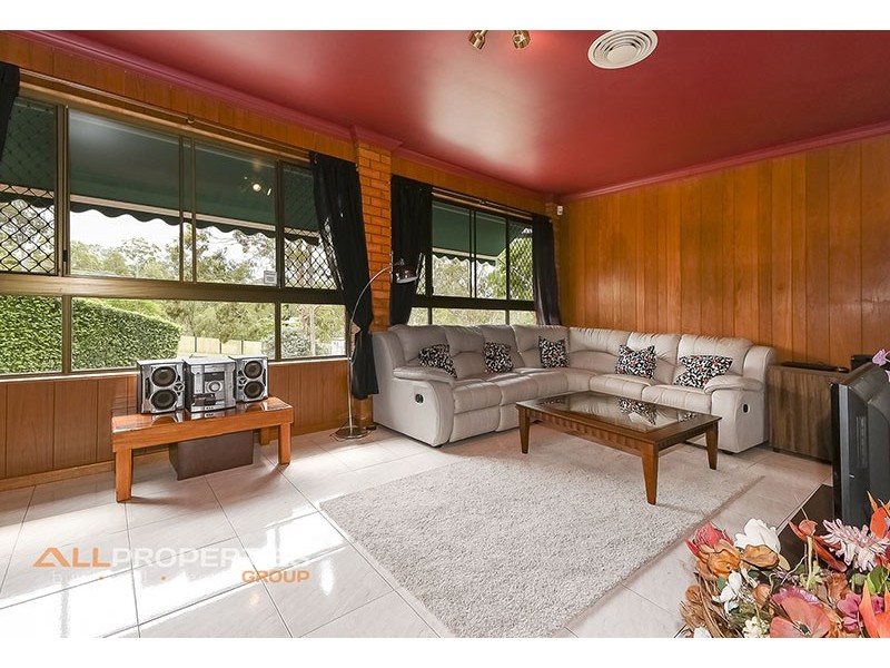 20 Castile Crescent, Holmview QLD 4207