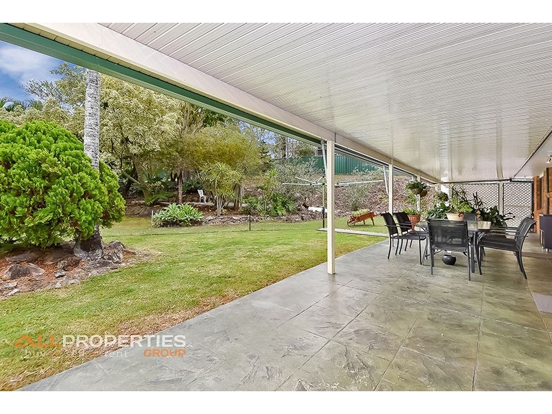 20 Castile Crescent, Holmview QLD 4207
