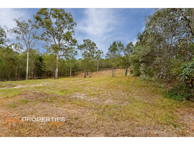 20 Castile Crescent, Holmview QLD 4207