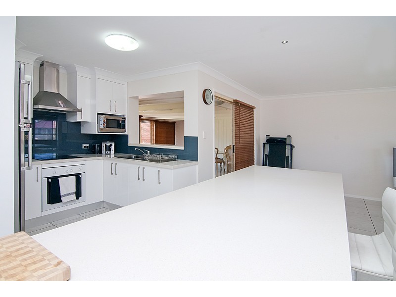 37 Tansey Drive, Tanah Merah QLD 4128