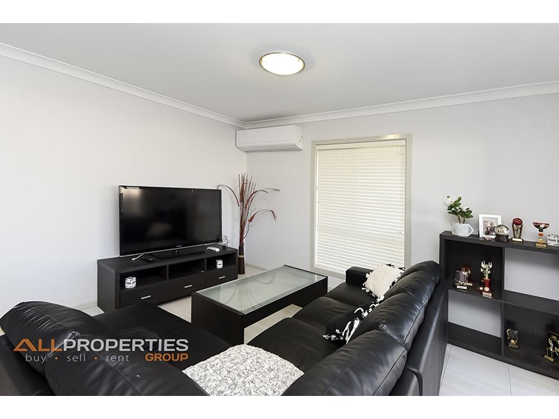 23 Cobblestone Avenue, Logan Reserve QLD 4133