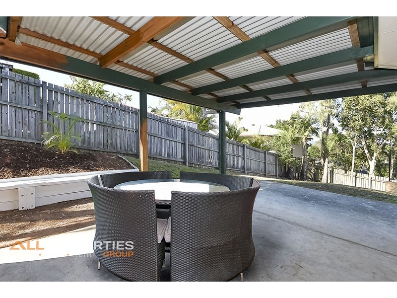 7 Kabut Court, Tanah Merah QLD 4128