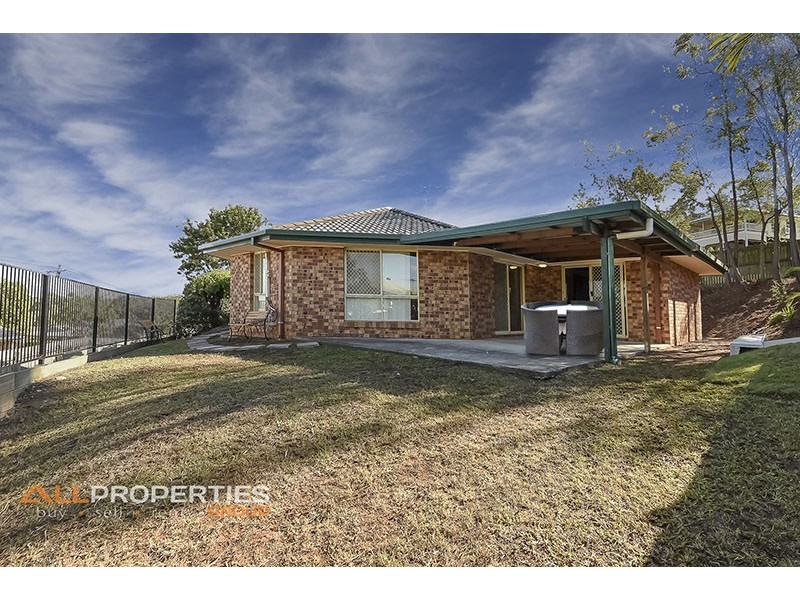 7 Kabut Court, Tanah Merah QLD 4128