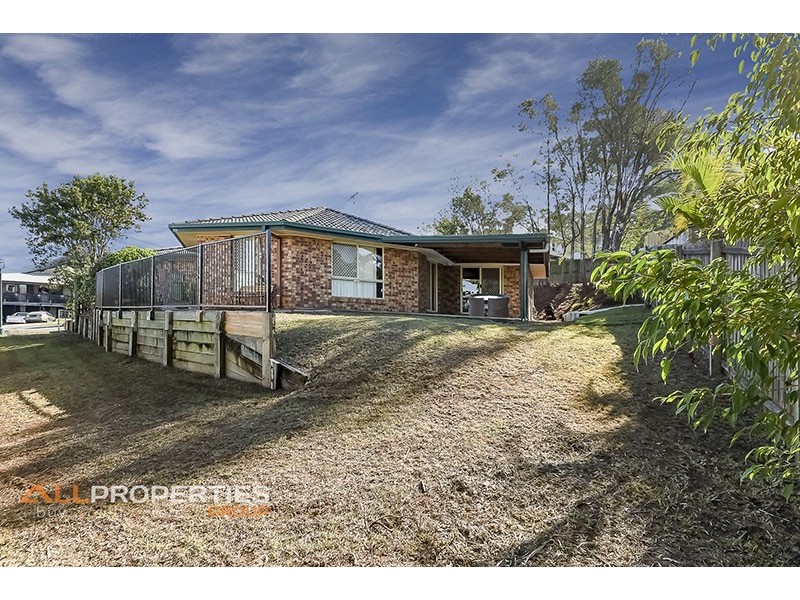 7 Kabut Court, Tanah Merah QLD 4128