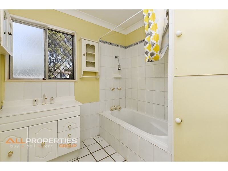 3 Mankina Street, Slacks Creek QLD 4127