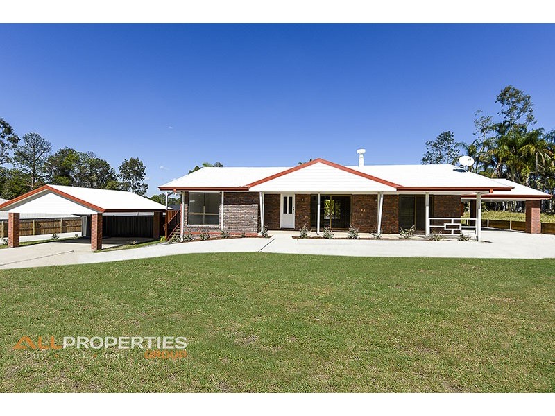 9 Spruce Street, Loganlea QLD 4131