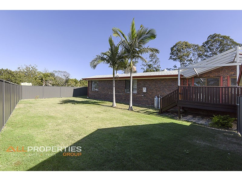 9 Spruce Street, Loganlea QLD 4131