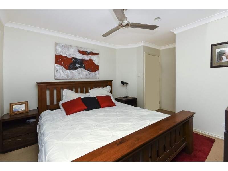 15 Zachary Street, Eagleby QLD 4207