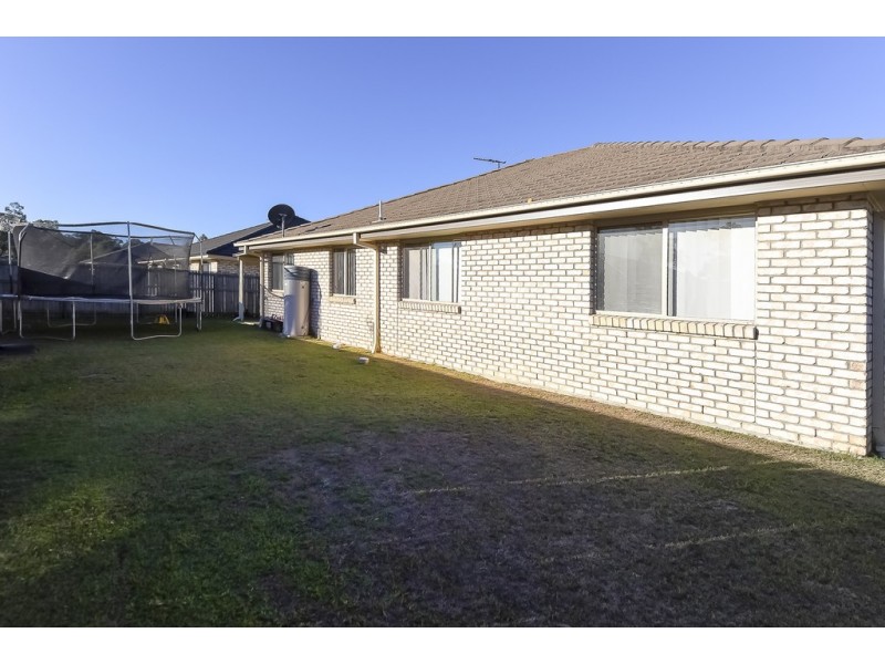 15 Zachary Street, Eagleby QLD 4207