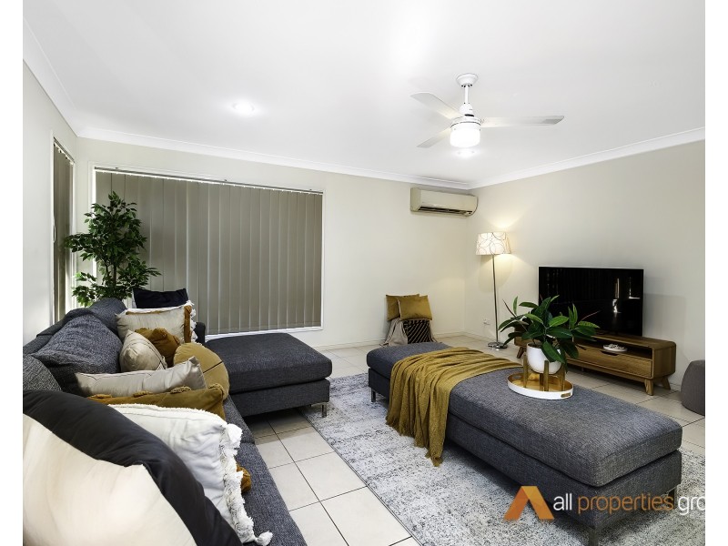6 Tewantin Way, Waterford QLD 4133