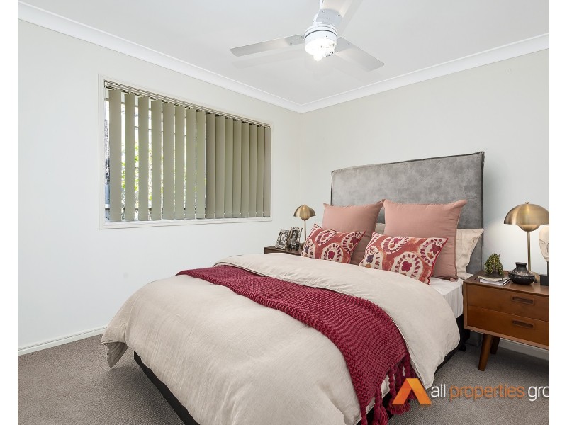 6 Tewantin Way, Waterford QLD 4133