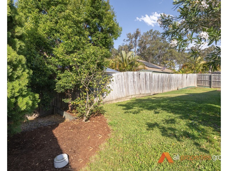 6 Tewantin Way, Waterford QLD 4133