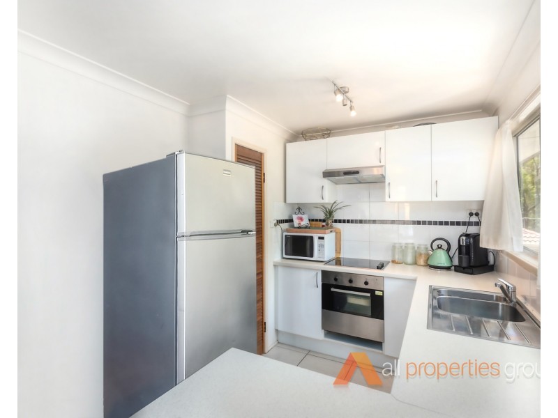 145 Aquarius Drive, Kingston QLD 4114