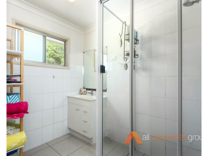 145 Aquarius Drive, Kingston QLD 4114