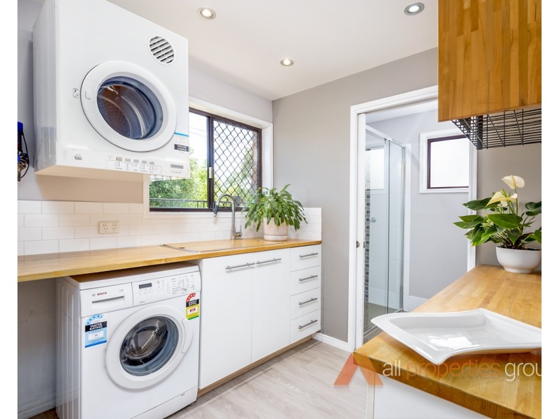 2 Viscount Place, Loganholme QLD 4129