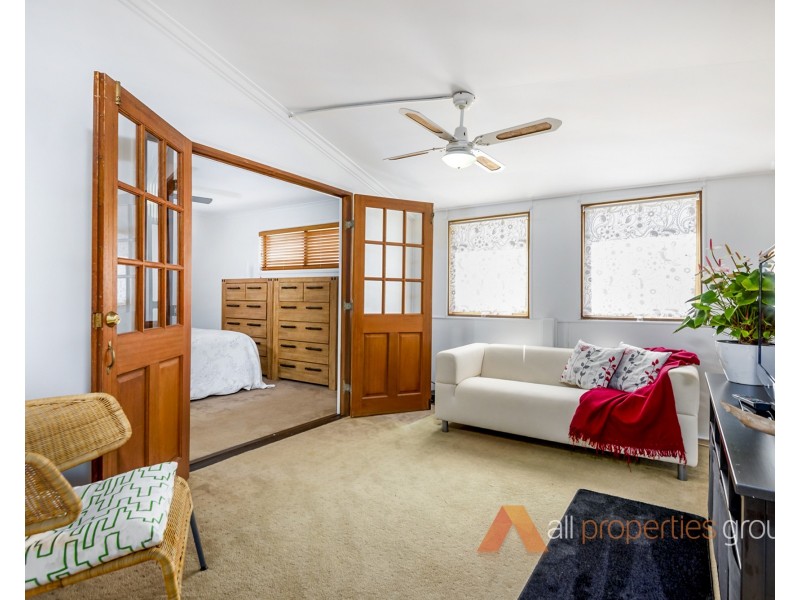 2 Viscount Place, Loganholme QLD 4129
