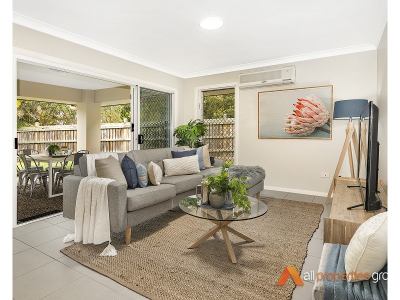 6 Mervyn Crescent, Redland Bay QLD 4165