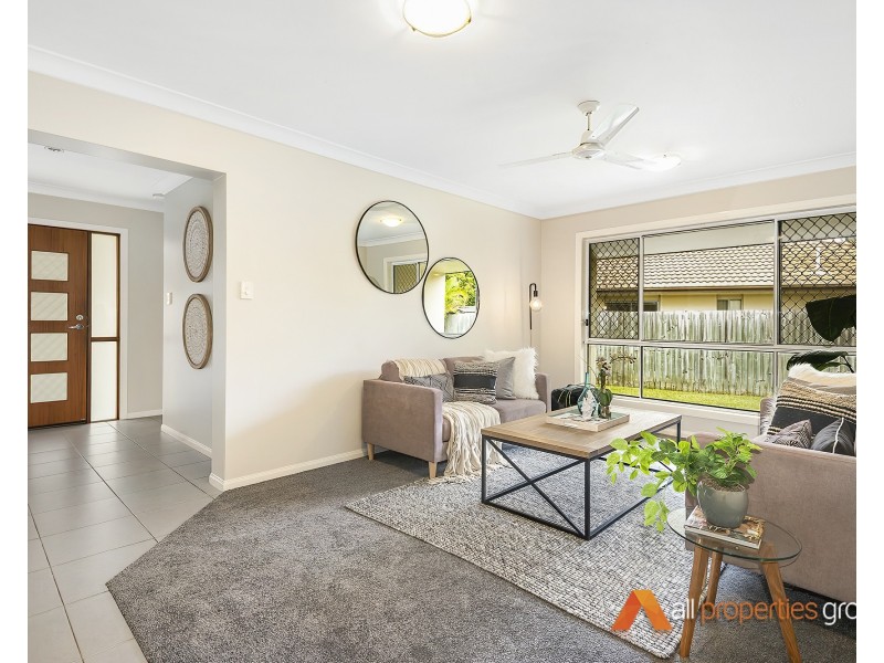 6 Mervyn Crescent, Redland Bay QLD 4165