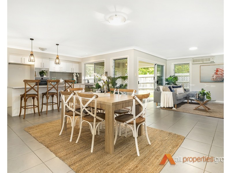 6 Mervyn Crescent, Redland Bay QLD 4165