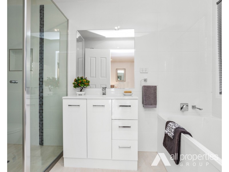 14 Parkview Crescent, Shailer Park QLD 4128