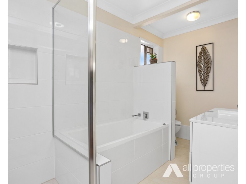 14 Parkview Crescent, Shailer Park QLD 4128