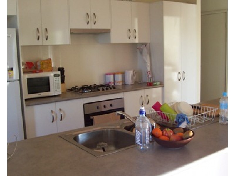 8 Byron Close, Redbank Plains QLD 4301